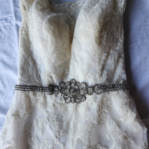 Sottero and Midgley Ivory Lace Bridal Gown - Picture 1 of 15